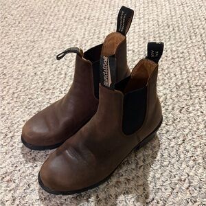 Blundstone Brown Chelsea Boots